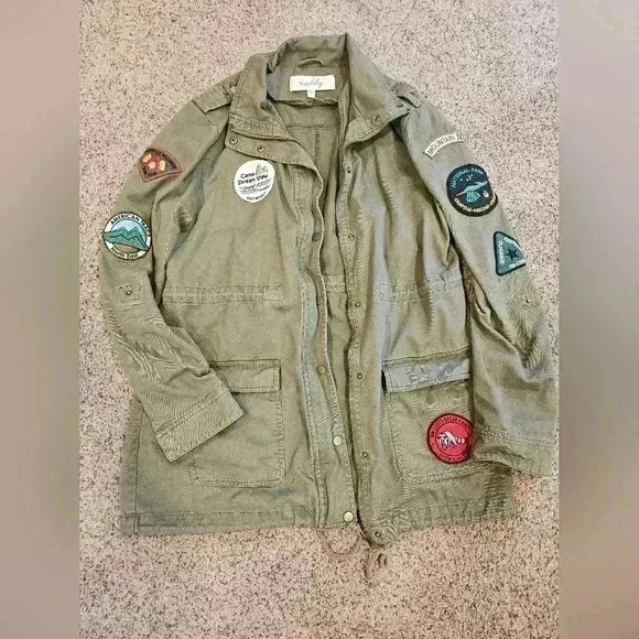 Sebby Green Cotton Army Jacket with Patches, Size Large - Picture 1 of 7